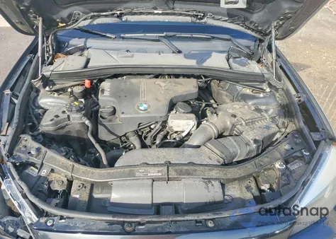 2015 BMW X1 Sdrive28I z USA, uszkodzony, nr VIN WBAVM1C55FV317272